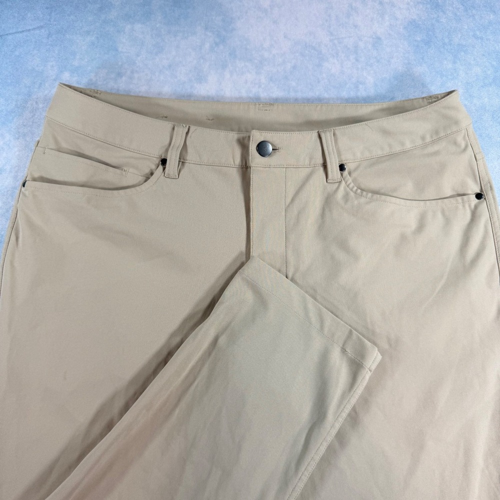 Lululemon ABC Pant Mens 34 Tan Excellent Performance Stretch Khaki LM5AD8S